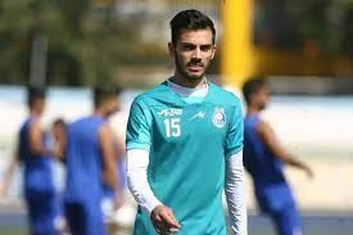 مدافع استقلال به گل گهر نمی رسد