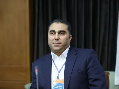 پازندمهر رئیس فدراسیون موتورسواری و اتومبیلرانی شد