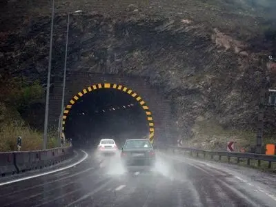 سفر خود را تا مساعد شدن وضعیت هوا به تعویق بیندازید

