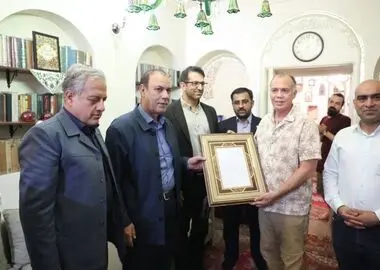 بازدید فرماندار تهران از خانه تاریخی اصلانی/ قدردانی از احیاگر یک خانه تاریخی و ترویج فرهنگ مهمان‌نوازی
