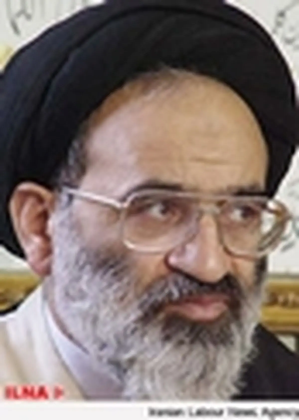 استکبار از جمعیت رشد یافته تحصیل کرده می ترسد