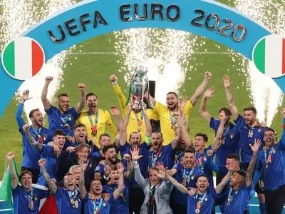 یکسال پیش در چنین روزی: ایتالیا قهرمان یورو شد(ویدیو)