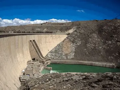 ذخیره سدزاینده رود به381 میلیون مترمکعب رسید/ میزان پرشدگی سدهای استان اصفهان 33 درصد است