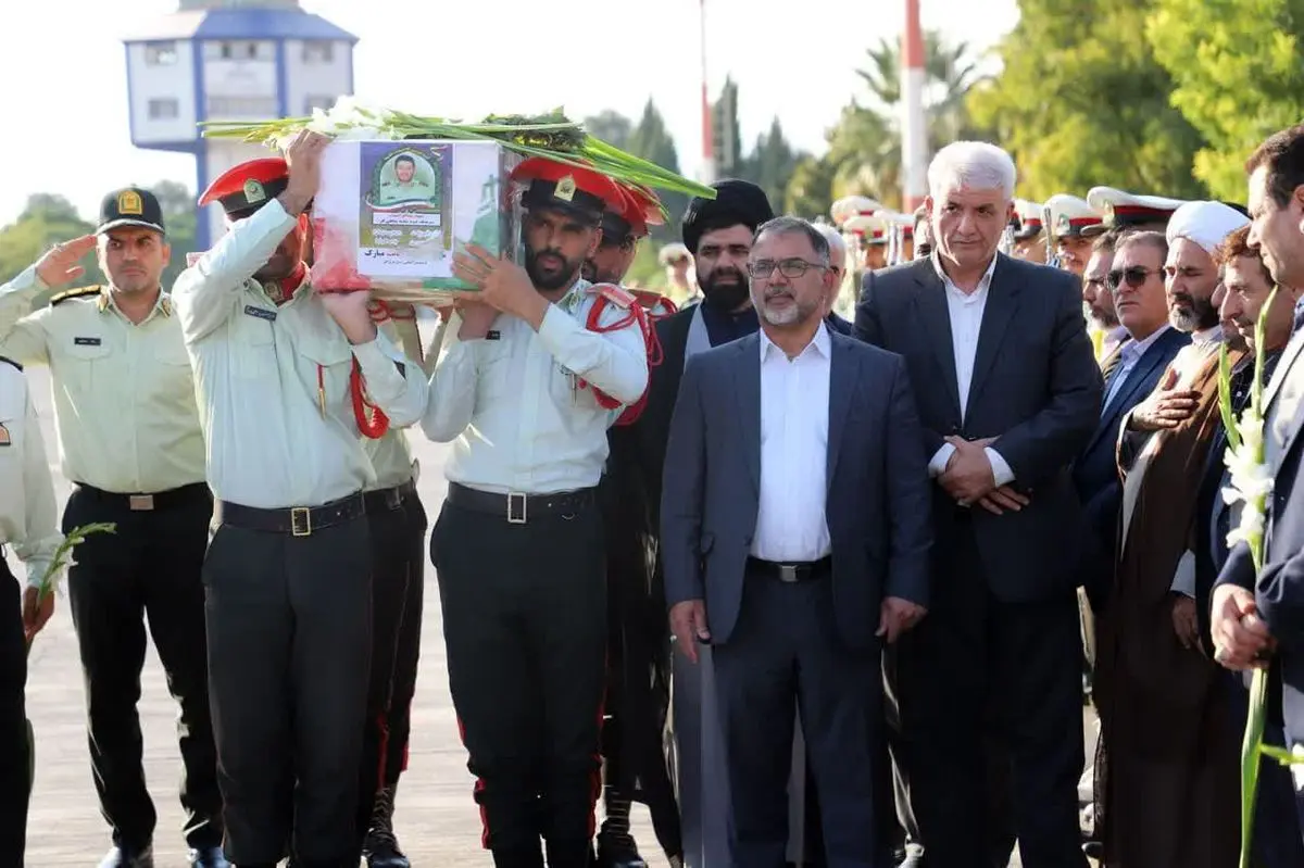 باید قدردان و ادامه‌دهنده راه شهدا باشیم