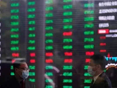Asian stocks shed gains as China worries grow