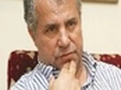 علی پروین: عکاسان و خبرنگاران مثل پیشکسوتان مظلوم هستند