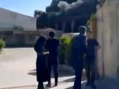 ویدیوهایی از آتش سوزی در مشهد که در شبکه های اجتماعی منتشر شده است