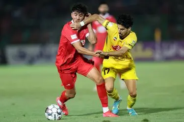 پرسپولیس ۱-۱ فجر: علیپور جلوی فاجعه را گرفت