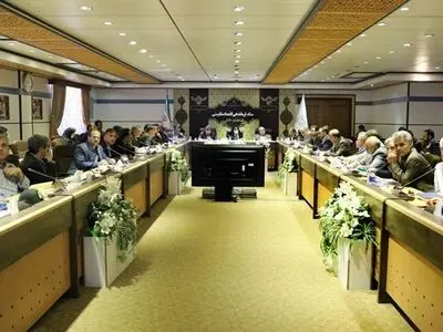 برندسازی فرش ابریشم و سوهان قم