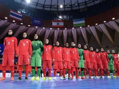 سرمربی غیر رسمی آقا در تیم فوتسال بانوان