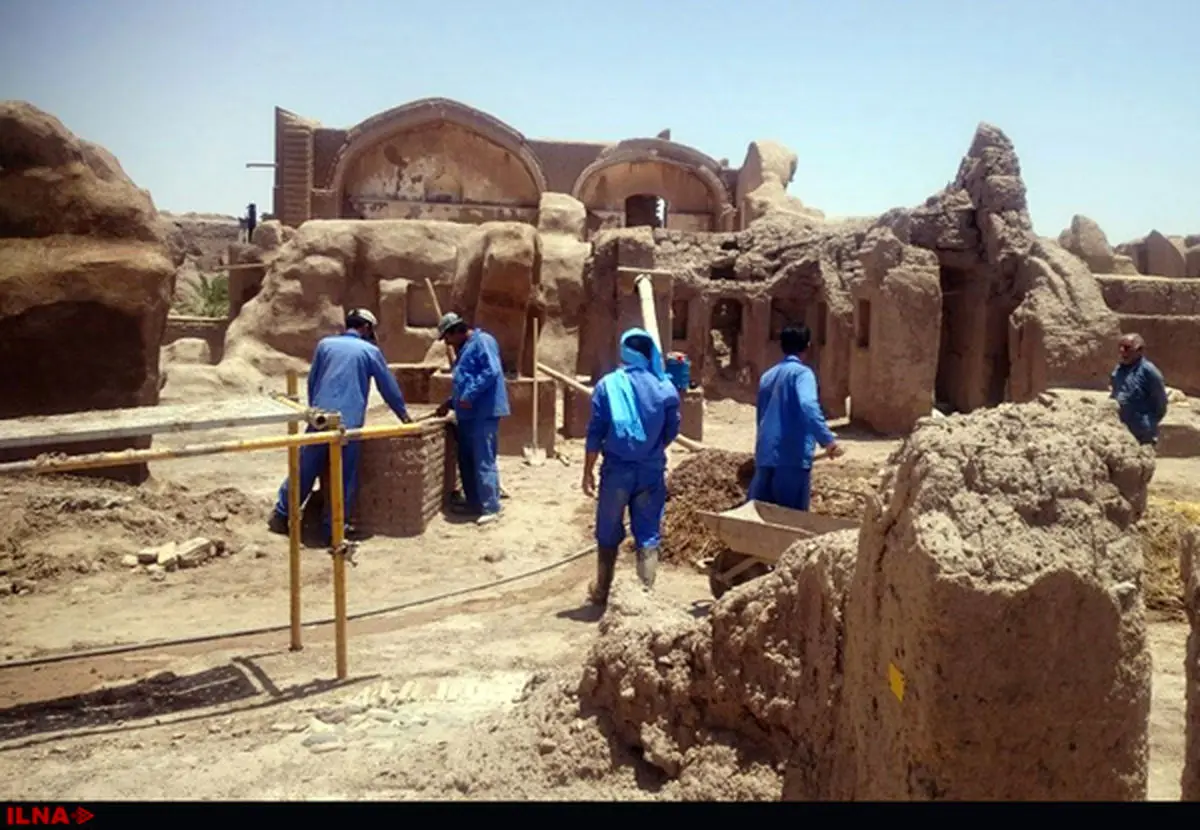 مطالبات سه ماهه کارگران ارگ قدیم بم یکجا پرداخت شد