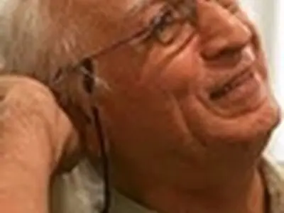 درحاشیه‌ی مهاجرت زرین کلک به آمریکا