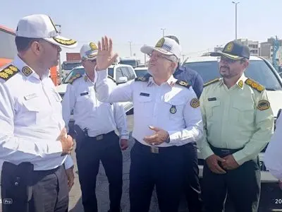 بازدید رئیس پلیس راهور از محورهای جنوب؛ تمرکز بر بازگشایی محورهای ترانزیتی بندرعباس