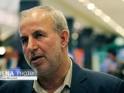 شرکت‌هایی وارد بورس شدند که واقعی نبودند/ نمی‌توان برای تقویت بورس از صندوق توسعه ملی استفاده کرد