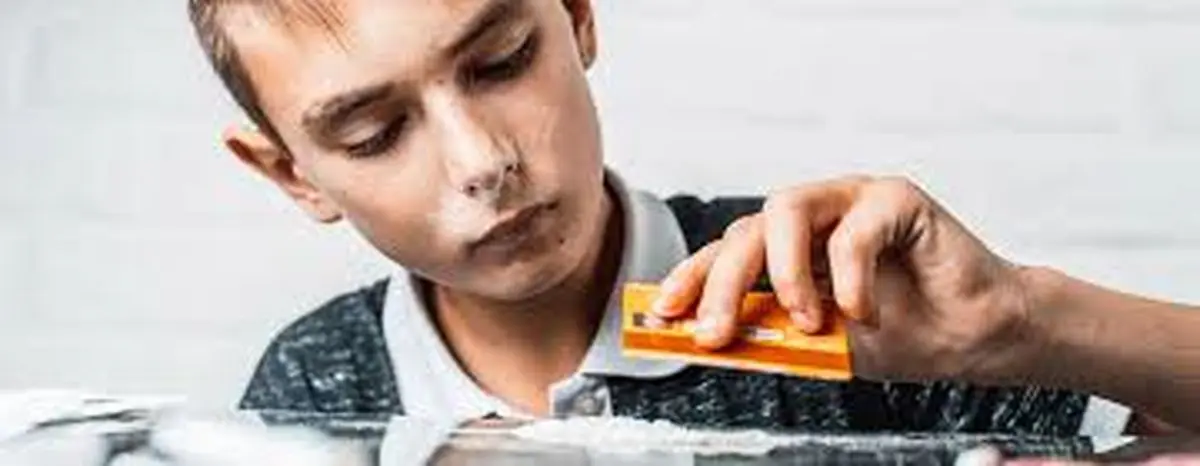 کودکان در حلب سوریه، به مصرف مواد مخدر روی آورده‌اند! +فیلم