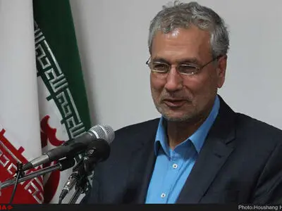 200 هزار نفر از نیروهای مسلح آموزش فنی و حرفه‌ای می‌بینند/سربازان کارت صلاحیت حرفه‌ای می‌گیرند