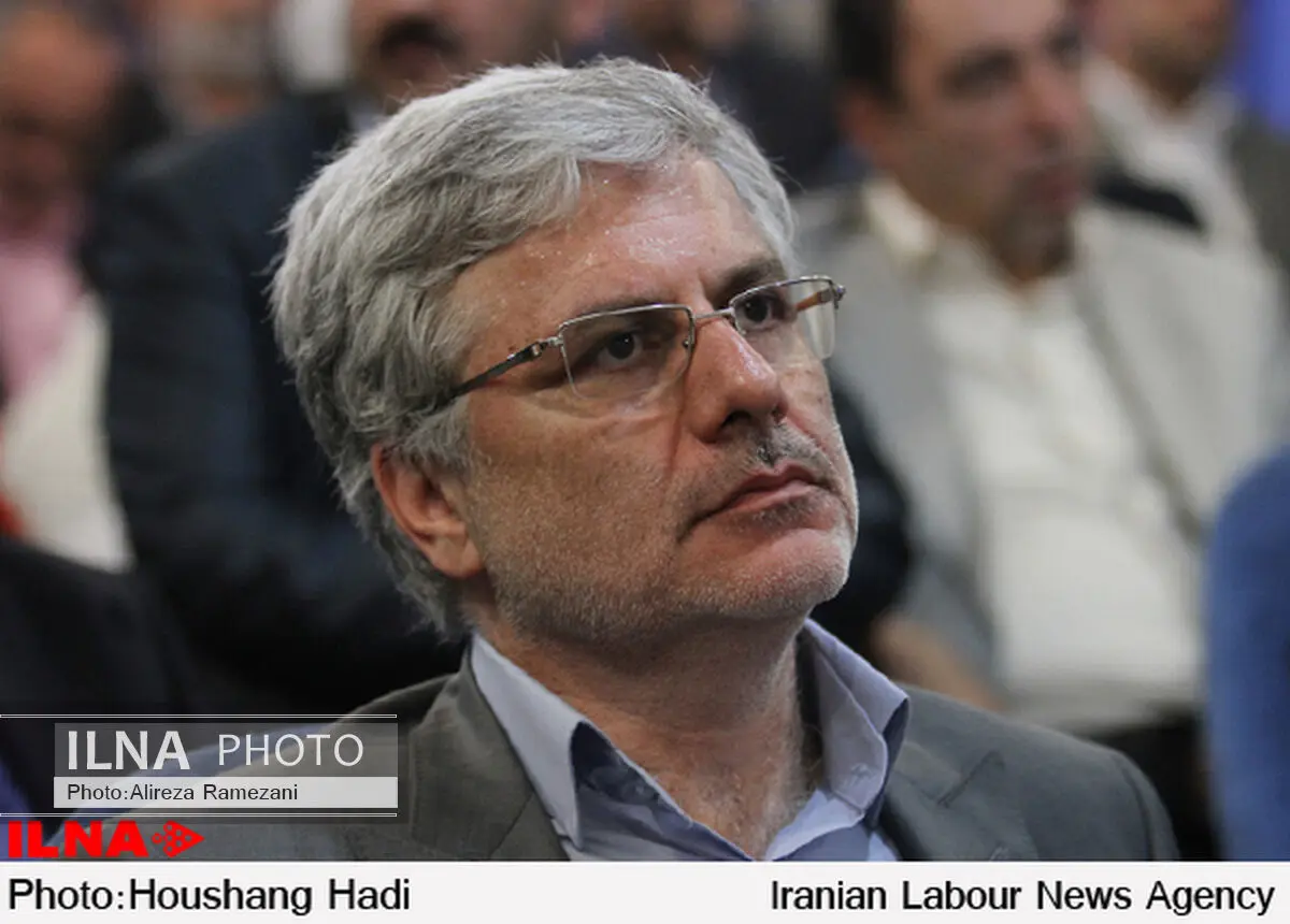بهبود و ارتقاء خدمات درمانی باید همراه با مدیریت مصارف باشد