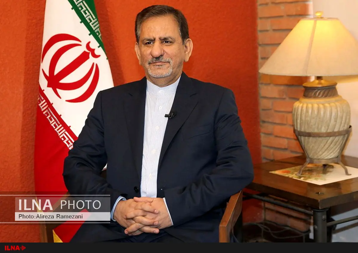 جهانگیری از نمایشگاه دستاوردهای وزارت ارتباطات در شبکه ملی اطلاعات بازدید کرد