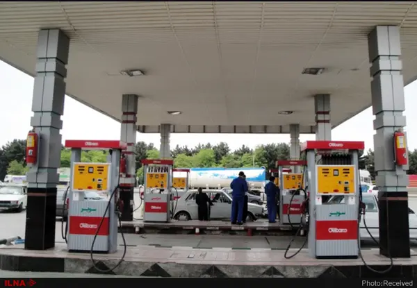 کفگیر بنزین به ته دیگ خورده است/ راهکارهای برای مدیریت مصرف و قیمت
