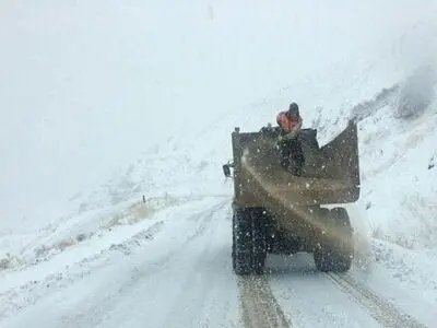 ۶۲۰ کیلومتر برف‌روبی در محورهای کرمانشاه