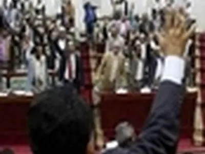 پارلمان یمن جلسه رای اعتماد به دولت جدید را به تاخیر انداخت