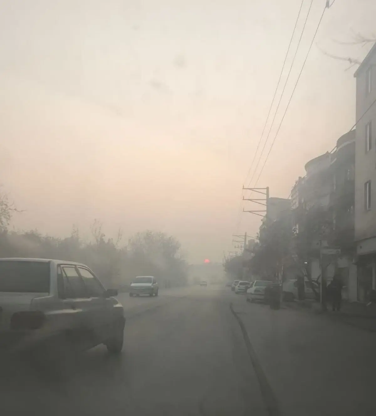هوای پنج شهر آذربایجان غربی ناسالم است/خودداری کودکان و سالمندان از تردد غیر ضروری در فضای باز