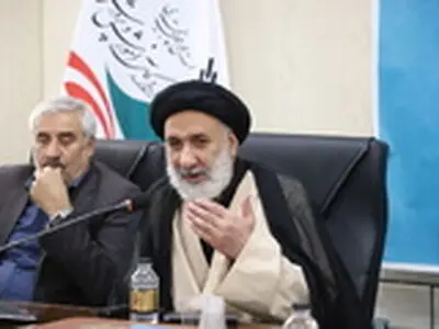 نظام آموزشی باید بر اساس ارزش های اسلامی و معنوی استوار باشد