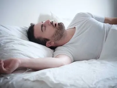چرا در خواب صحبت می‌کنیم؟ 