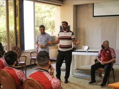 استعفای رسول خطیبی از تراکتور؛ فیروز کریمی سرمربی شد