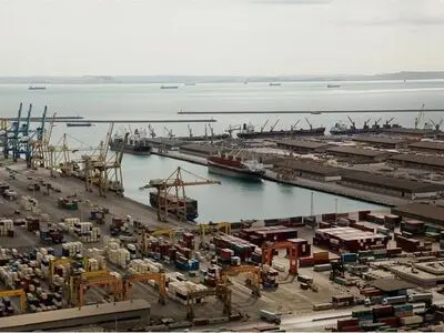  Shahid Rajaee Port: The Beating Heart of Iran’s Maritime Trade 