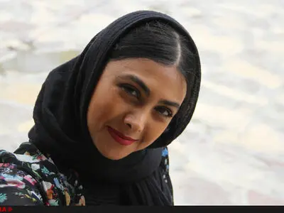 ماجرای ویدئوی جنجالی آزاده صمدی چه بود؟/فیلم