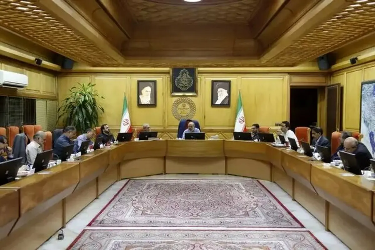 از دیدگاه اساتید دانشگاه برای تقویت منافع ملی استقبال میکنیم