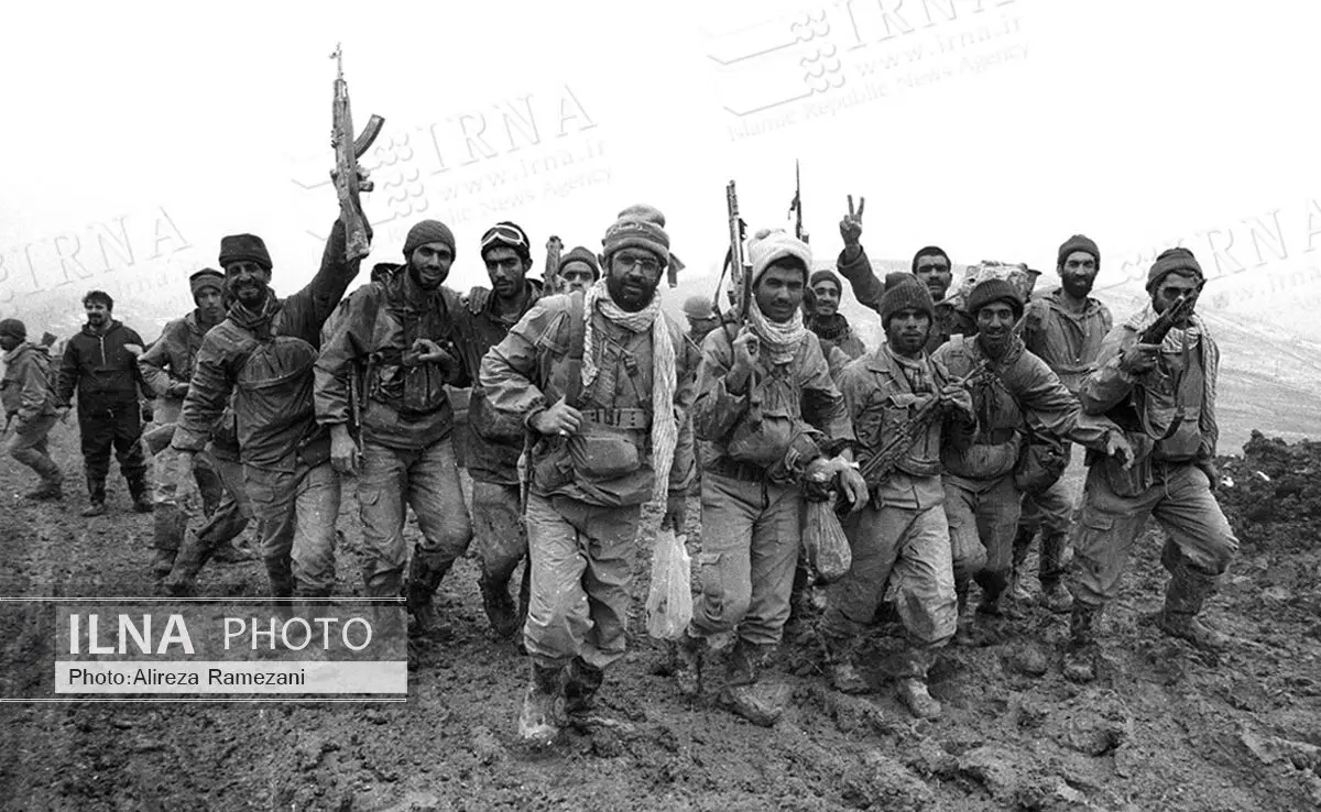 انتقاداتی به قوانین مربوط به ایثارگران، راهیان نور و طرح دادن تابعیت به رزمندگان خارجی