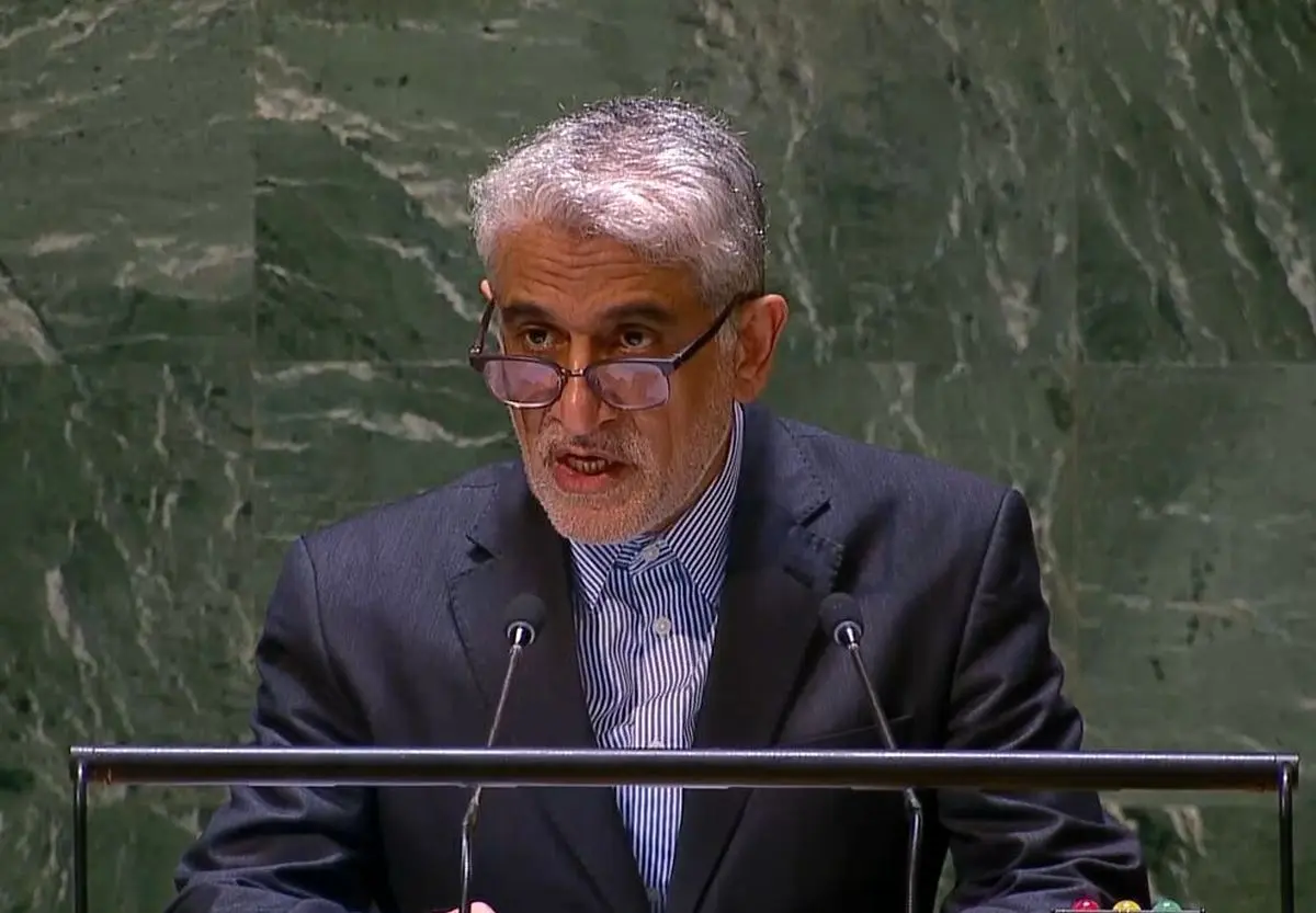 تهران هرگز در برابر تهدید یا اجبار تسلیم نخواهد شد