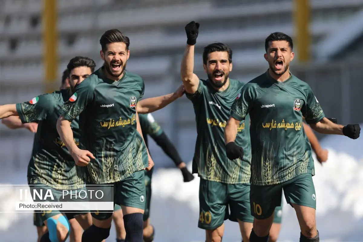بلیت بازی فوتبال شمس‌آذر قزوین با سپاهان اصفهان رایگان شد