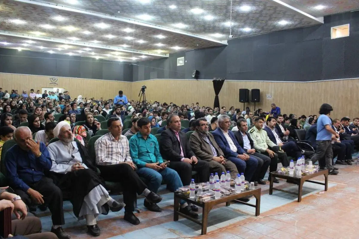 آیین تکریم و تجلیل از مقام کارگر در شهرستان دزفول برگزار شد 