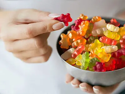 «پاستیل» برای پیشگیری از «پوکی استخوان»؛ درست یا غلط؟