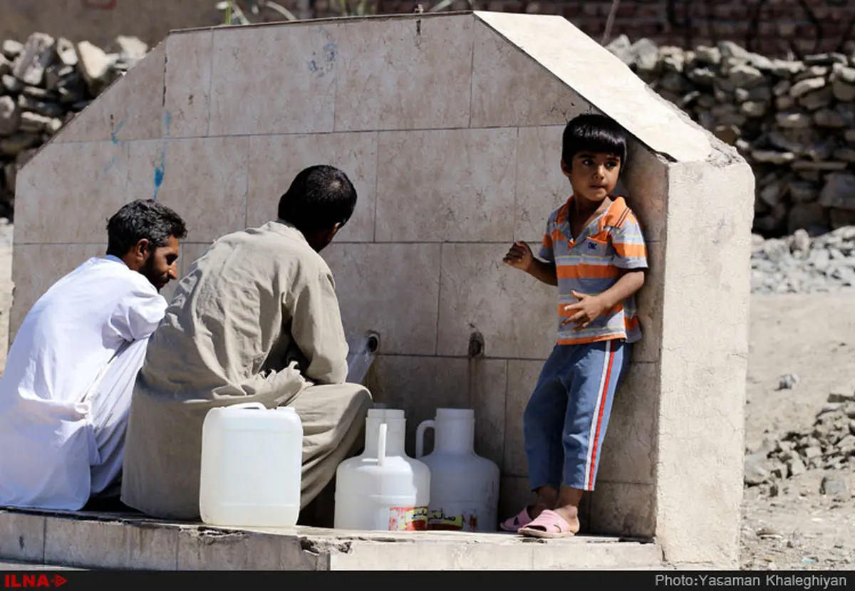 کمک دانشگاه البرز آبیک برای تهیه مخازن آب روستاهای محروم شهرستان هامون