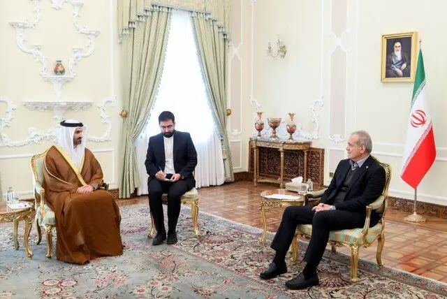 بزشكيان: استبدال الخلافات بالوحدة ضرورة ستراتيجية للدول الإسلامية