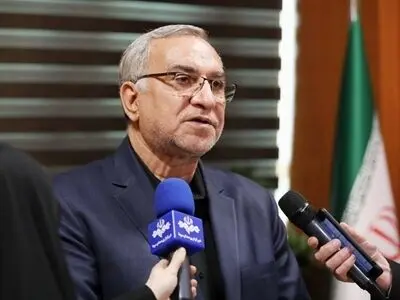 بازدید وزیر بهداشت از خوابگاه دانشجویی الزهرا (س) 