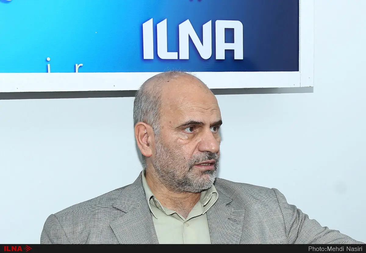 کسانی ایران را وابسته کردند که رادیکال‌ترین شعارها را می‌دادند