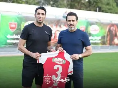 تمرین سرخپوشان ایران در دوبی با حضور سپهر حیدری