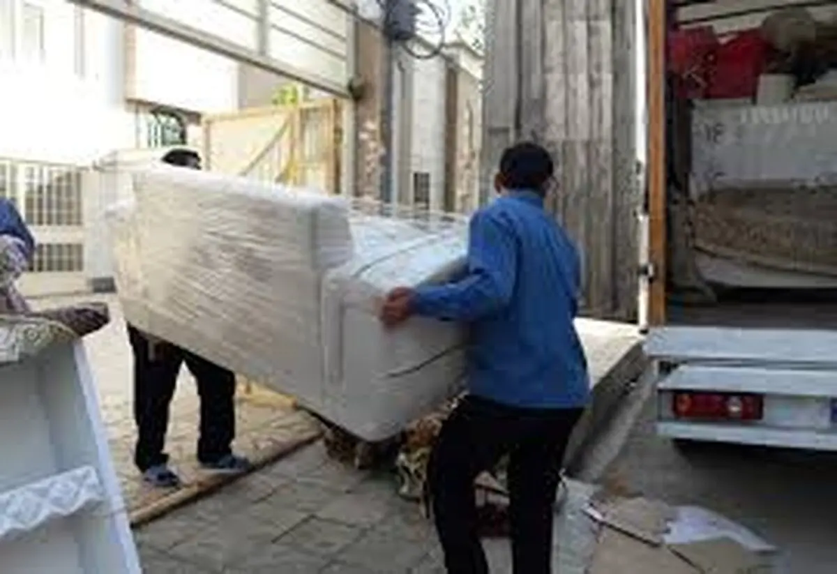 "کرونا" چهل درصد کارگرانِ باربر قائمشهر را خانه‌نشین کرد/ دستمزدی که گاهی از حداقل مزد هم کمتر است!