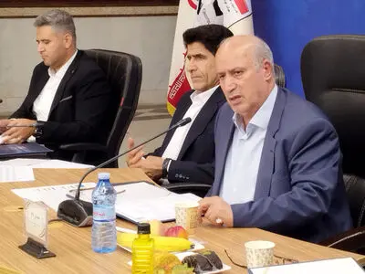 نواقص ورزشگاه سردارآزادگان قزوین به‌سرعت برطرف شود