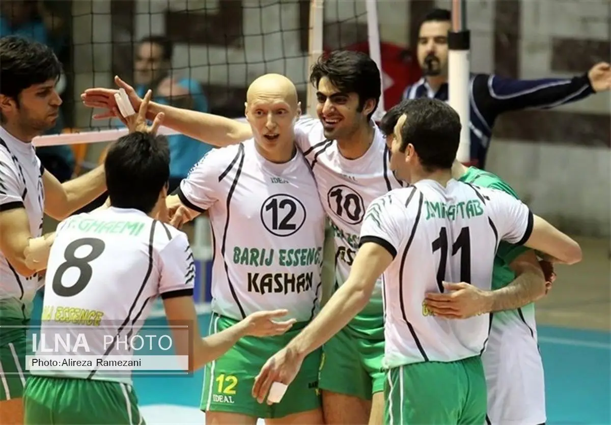 استانف در لیگ والیبال ایران بازی می‌کند 