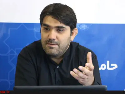 فعالیت ۳۰۰ هزار فروشنده اینترنتی در ایران/ بیش از ۲۰۰ هزار نفر در شبکه‌های اجتماعی کالا و خدمات می‌فروشند/ ضرورت توجه مسئولان به پیامدهای فیلترینگ