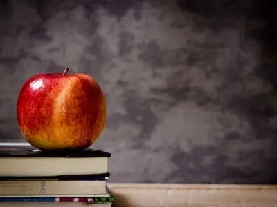 انتخاب یک کلاس زبان خوب برای بهبود مهارت مکالمه انگلیسی در تهران