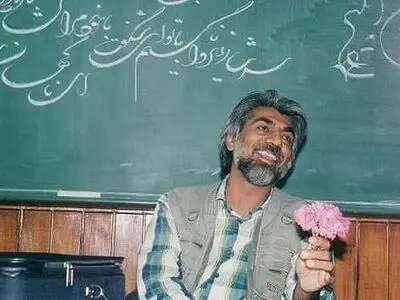 گرامیداشت یاد قیصر امین‌پور در شبکه مستند