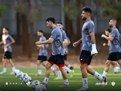 زمان بازی پرسپولیس و چادرملو تغییر کرد