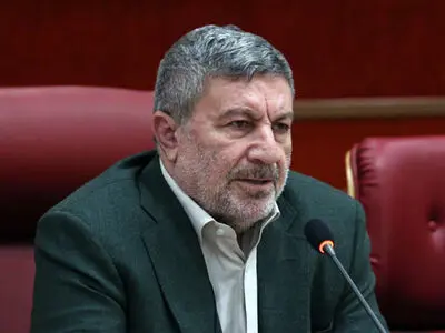کشتی وفاق به گِل ننشسته است/ دایره وفاق به اندازه ایران است